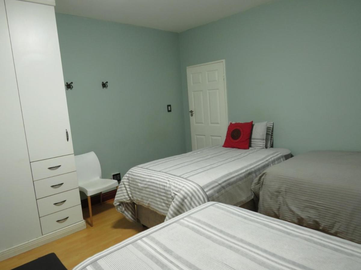 The Musafer Travel Lodge Pietermaritzburg Eksteriør billede