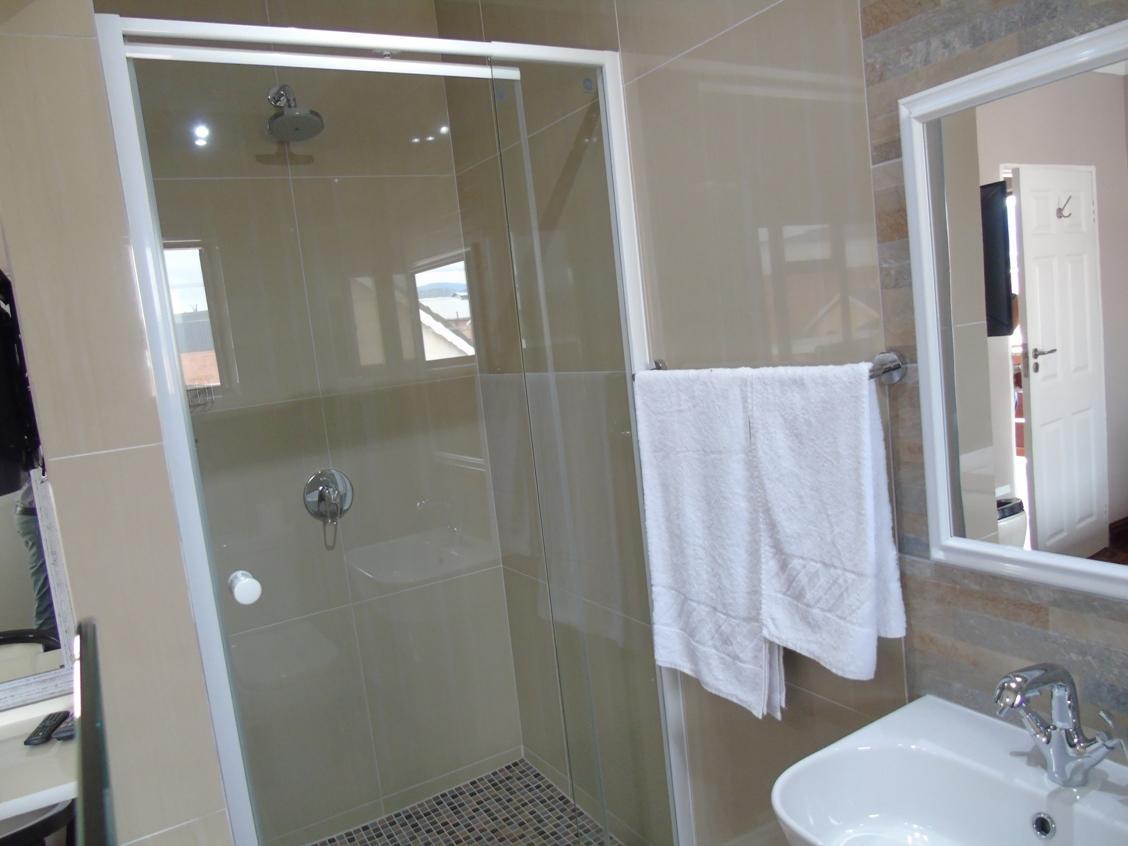 The Musafer Travel Lodge Pietermaritzburg Eksteriør billede