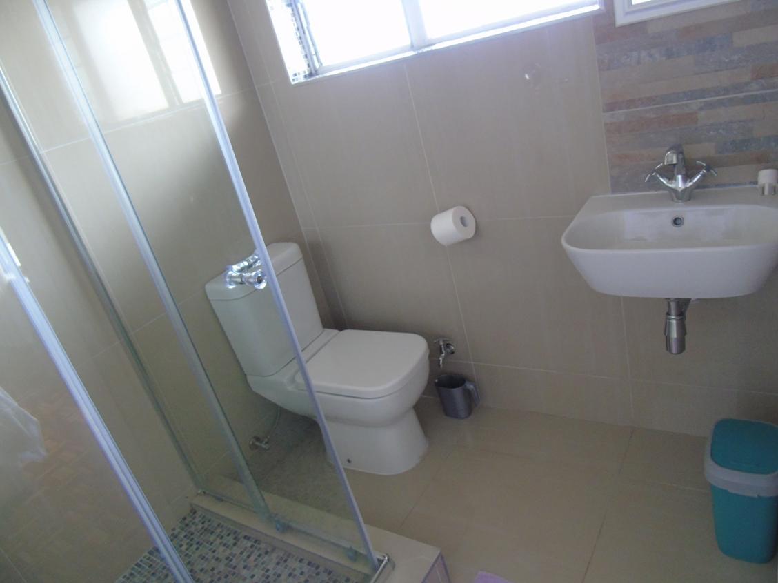 The Musafer Travel Lodge Pietermaritzburg Eksteriør billede